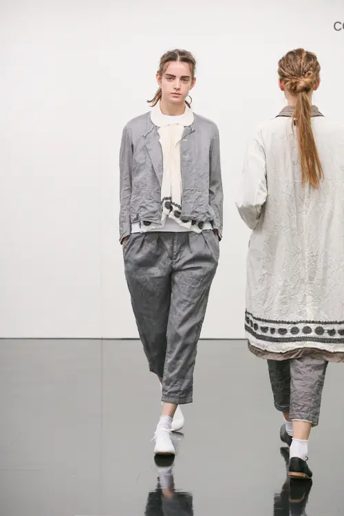 トリコ・コムデギャルソン 2015年春夏 LOOK 32