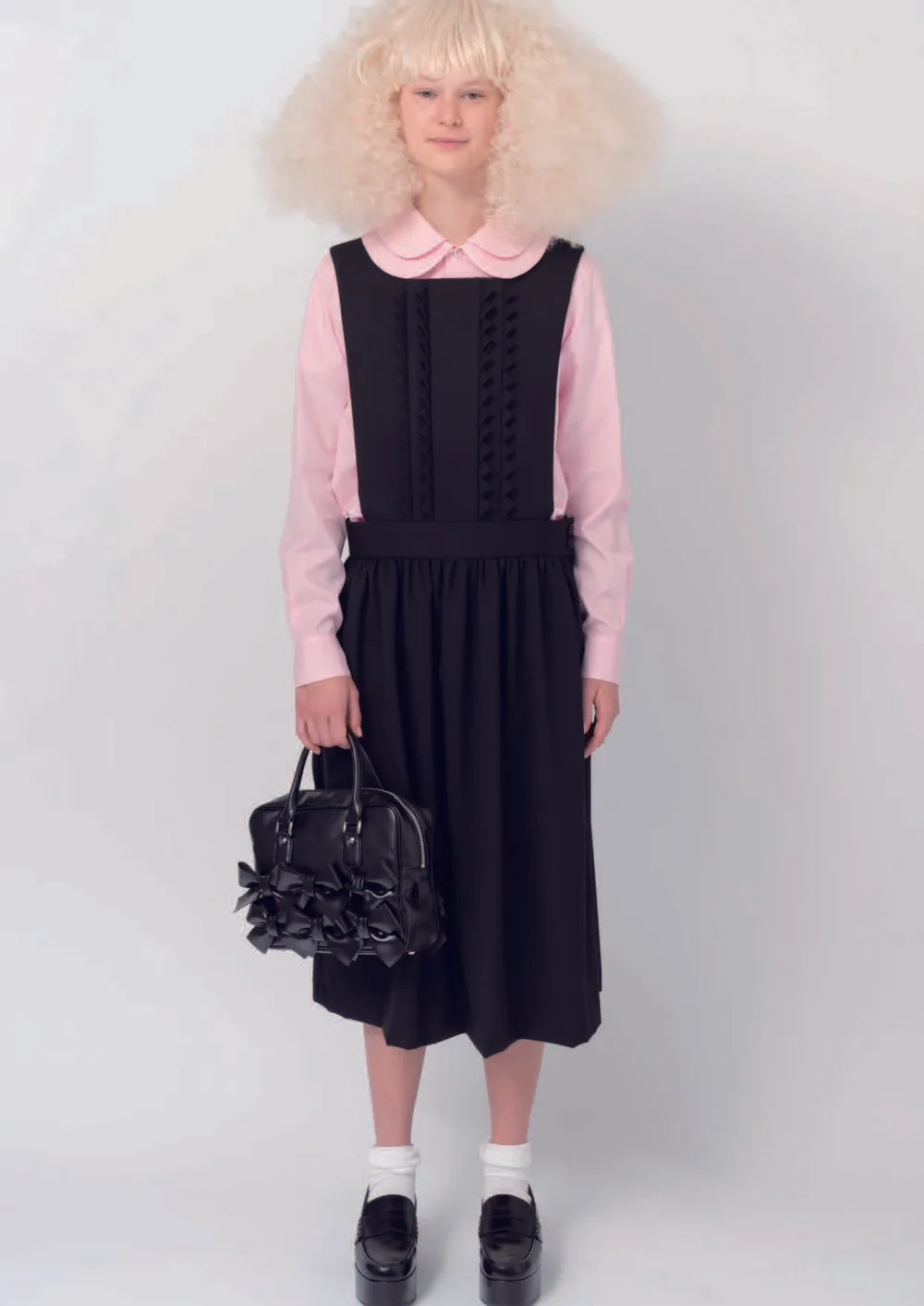 コムデギャルソンガール 2024年秋冬 LOOK 3