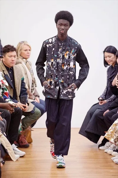 コムデギャルソンシャツ 2020秋冬 LOOK 29