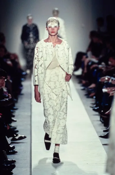 コムデギャルソン 2002春夏 LOOK 18