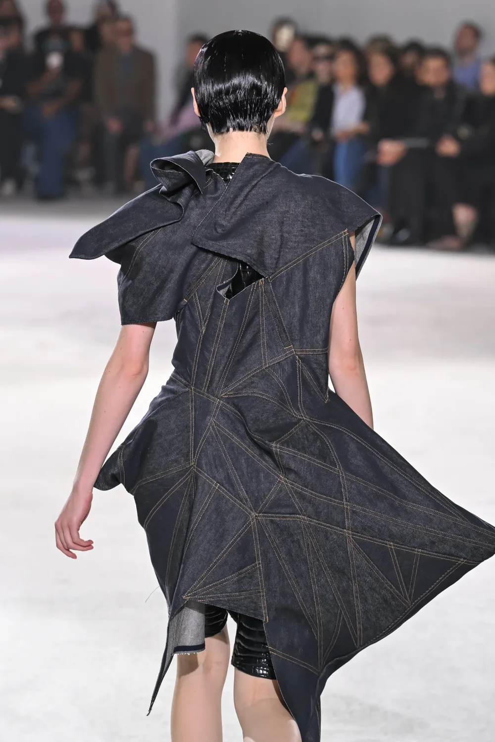 ジュンヤワタナベ 2024年春夏 LOOK 24 / VIEW 3