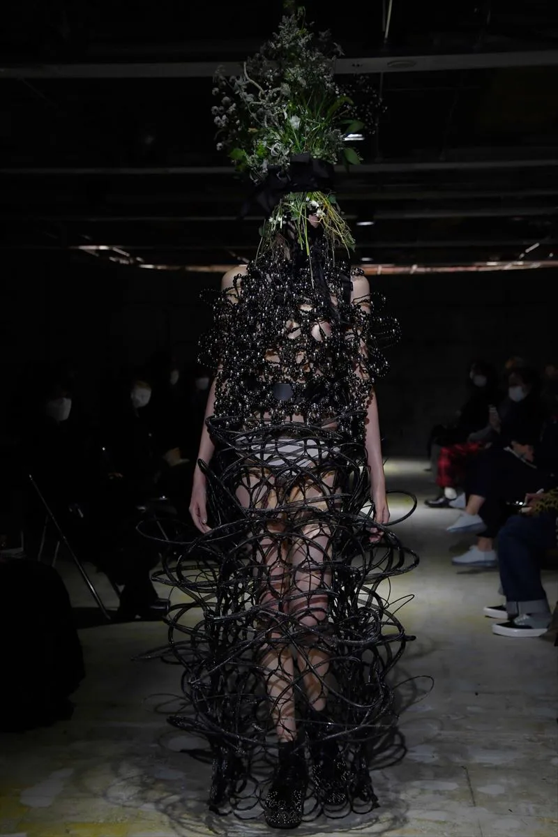 ノワールケイニノミヤ 2021春夏 LOOK 3