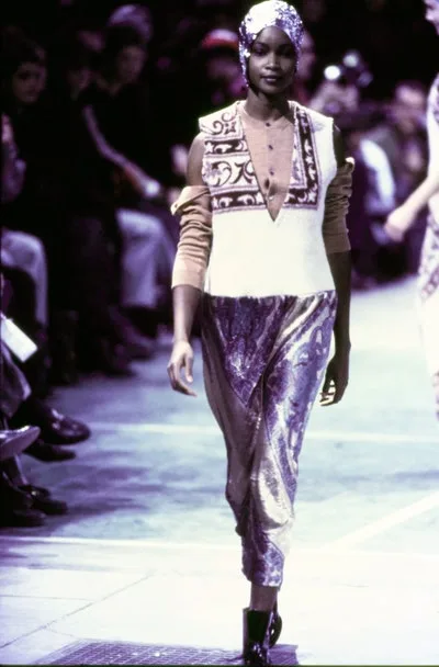 コムデギャルソン 1993秋冬 LOOK 35