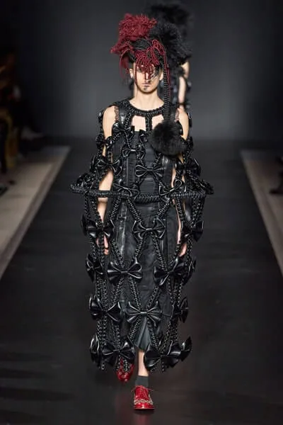 ノワールケイニノミヤ 2020秋冬 LOOK 18