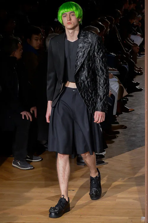 コムデギャルソンオムプリュス 2017秋冬 LOOK 32