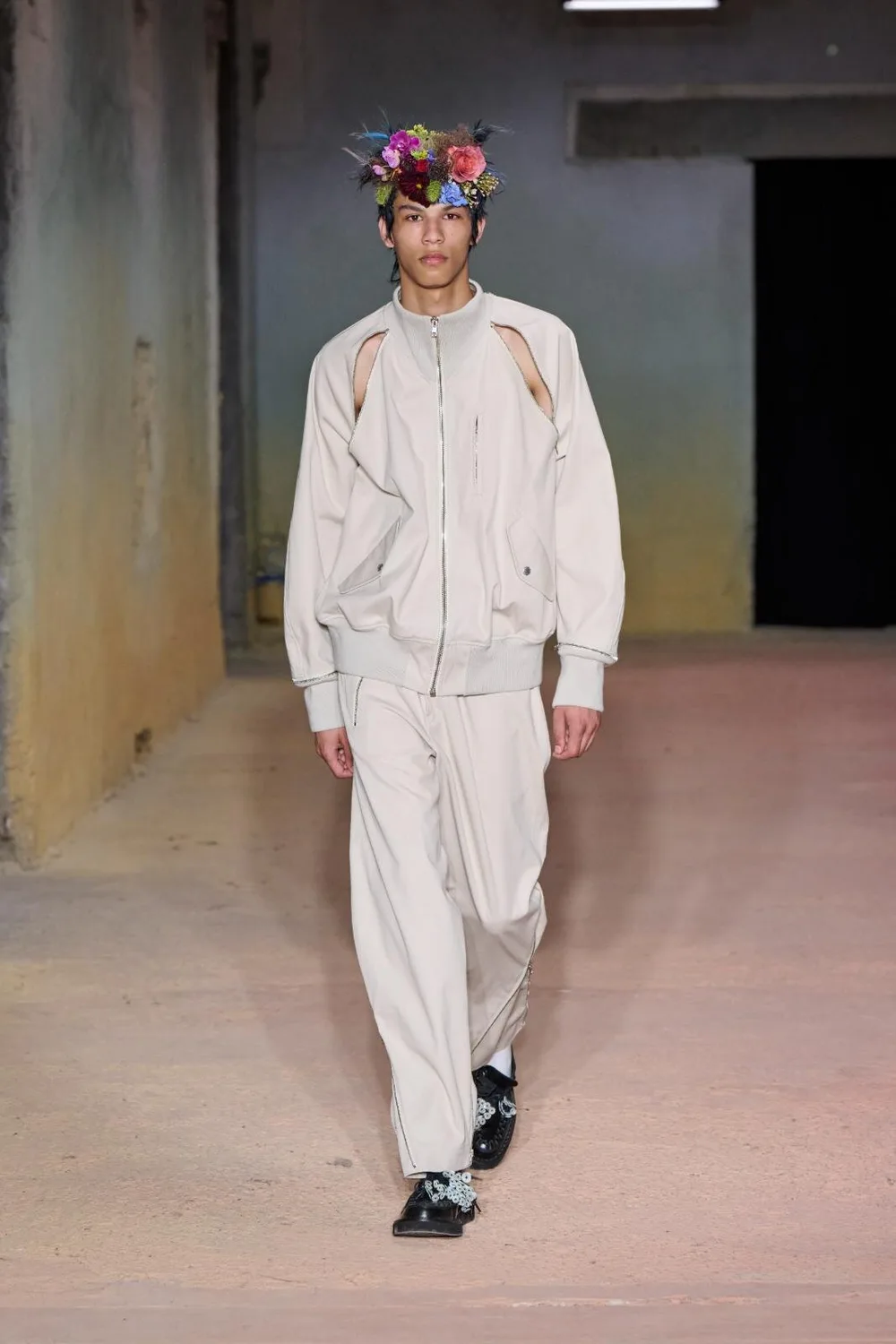 ディーエスエムケイニノミヤ 2027年春夏 LOOK 30
