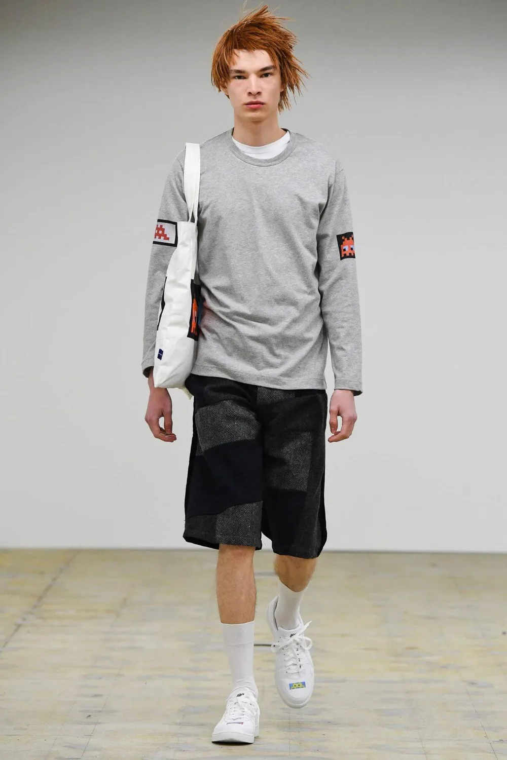 コムデギャルソンシャツ 2022年秋冬 LOOK 16