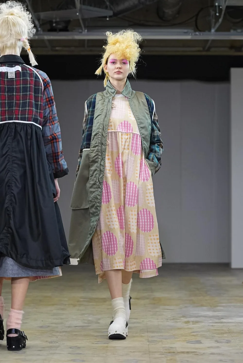 タオ 2026年秋冬 LOOK 13