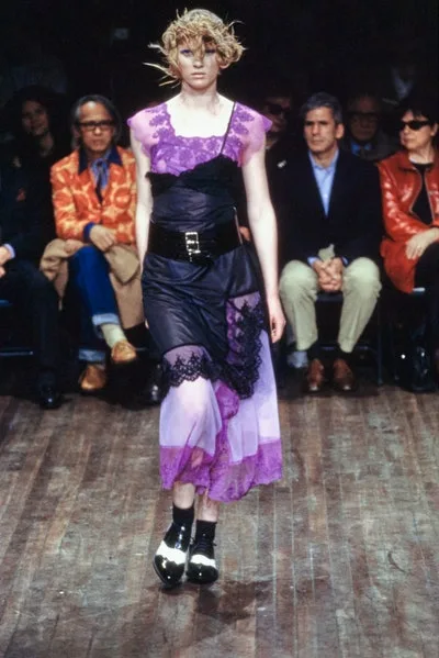 コムデギャルソン 2001秋冬 LOOK 11