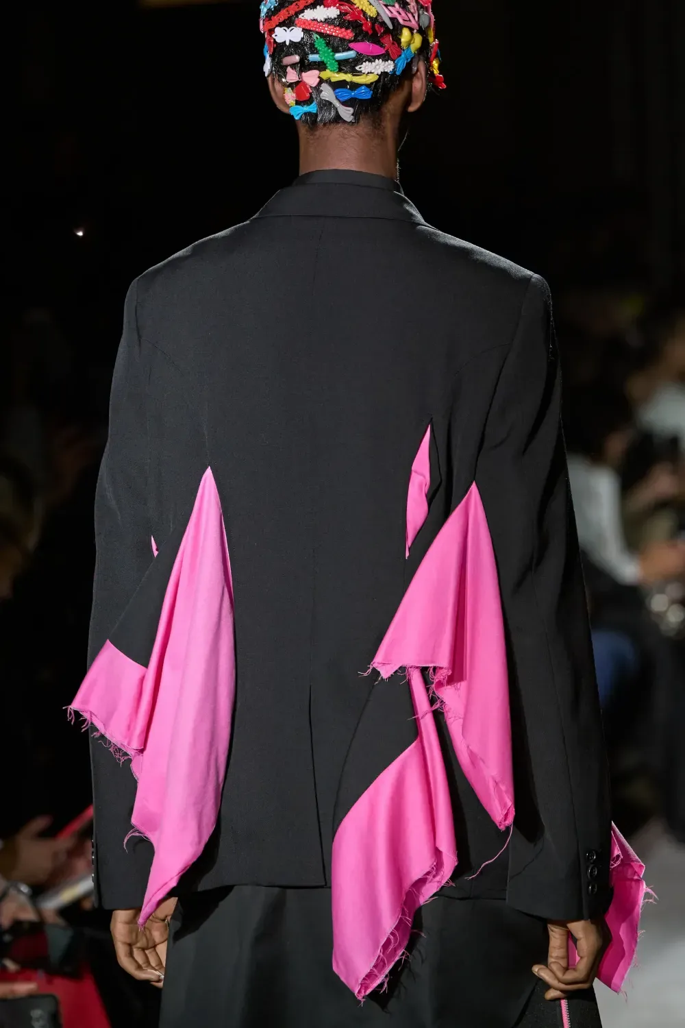 コムデギャルソンオムプリュス 2025年春夏 LOOK 9 / VIEW 4