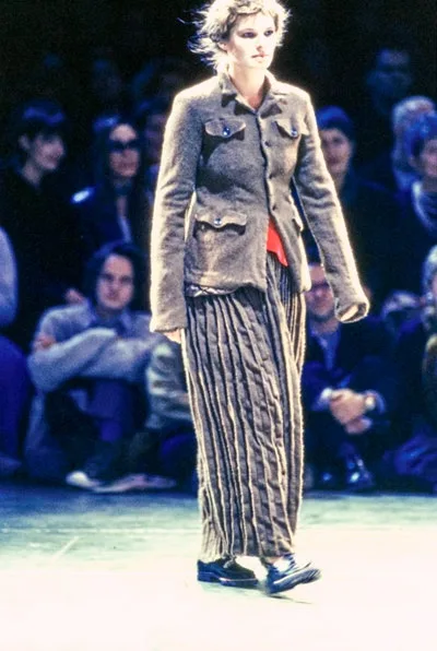コムデギャルソン 1994秋冬 LOOK 85