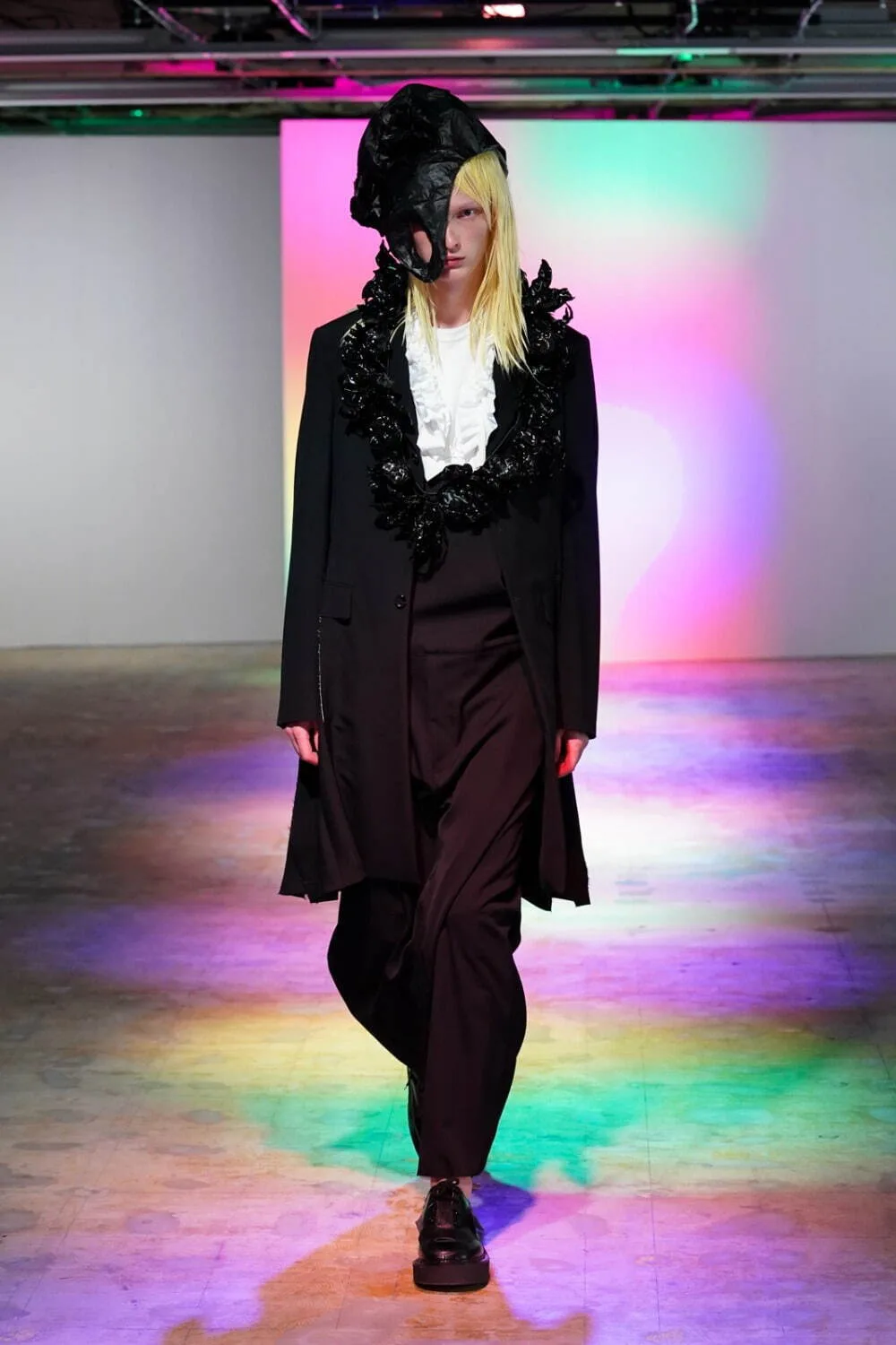 コムデギャルソンオムプリュス 2022年春夏 LOOK 18