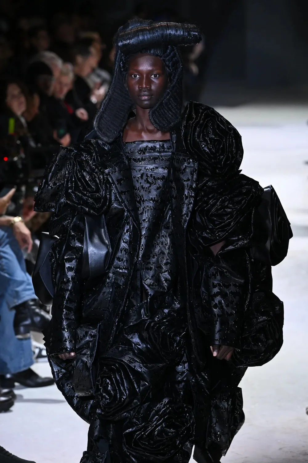 コムデギャルソン 2024年秋冬 LOOK 12