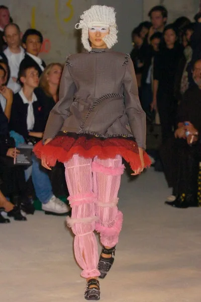 コムデギャルソン 2005春夏 LOOK 16