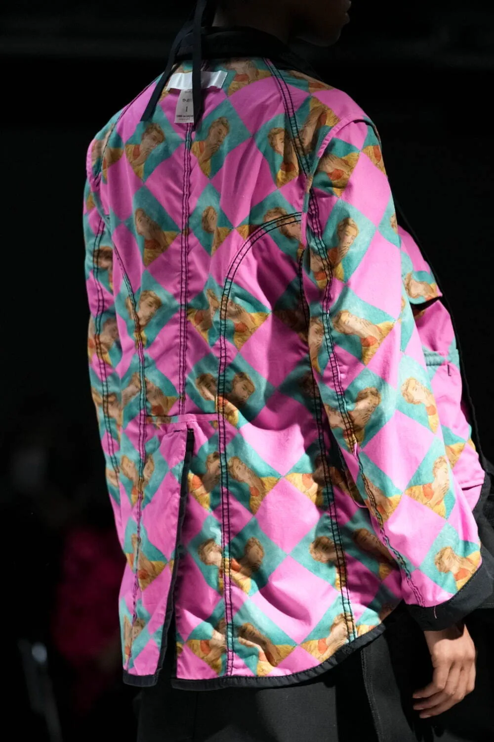 タオ 2025年春夏 LOOK 6 / VIEW 4