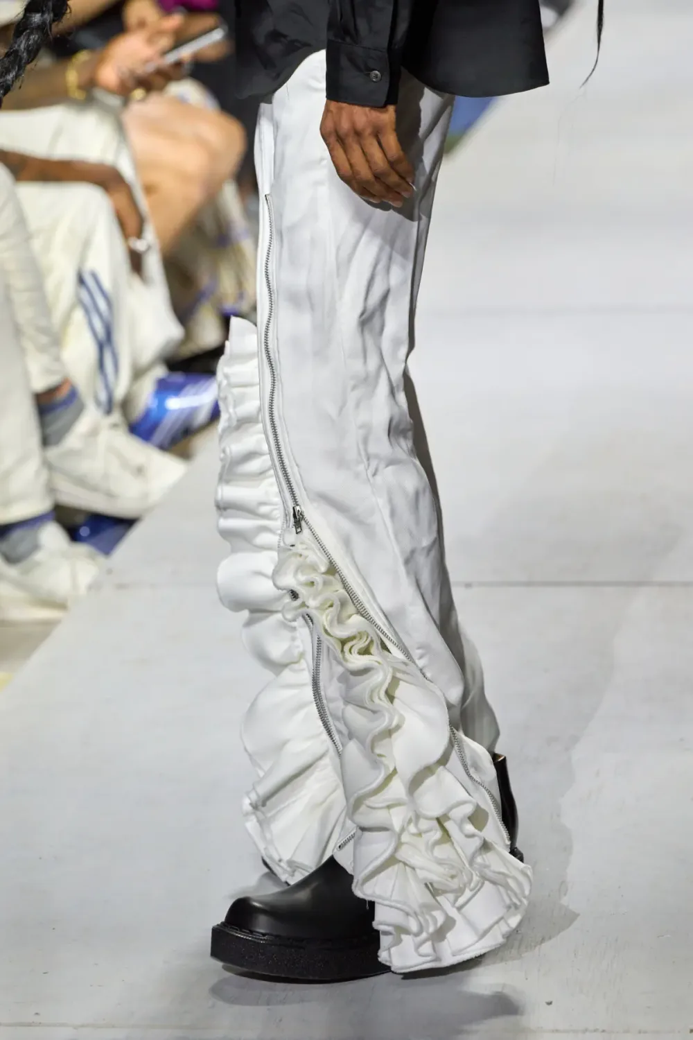 コムデギャルソンオムプリュス 2026年春夏 LOOK 11 / VIEW 5