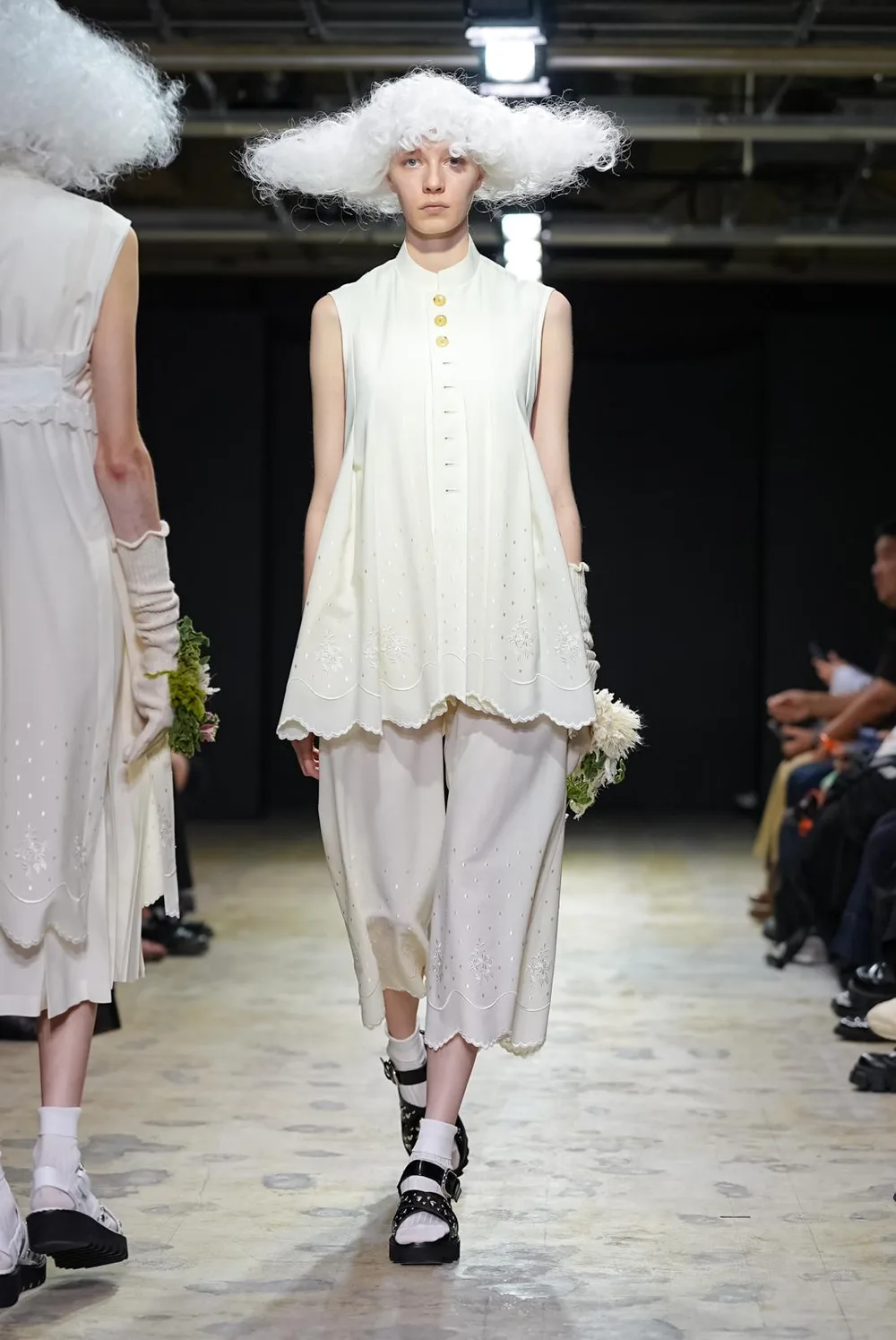 タオ 2027年春夏 LOOK 9