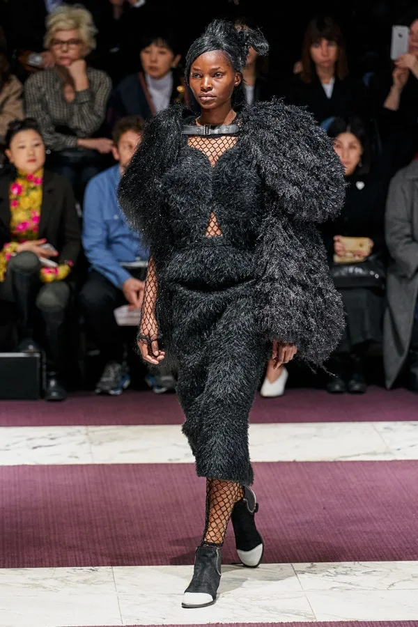 コムデギャルソン 2019秋冬 LOOK 33