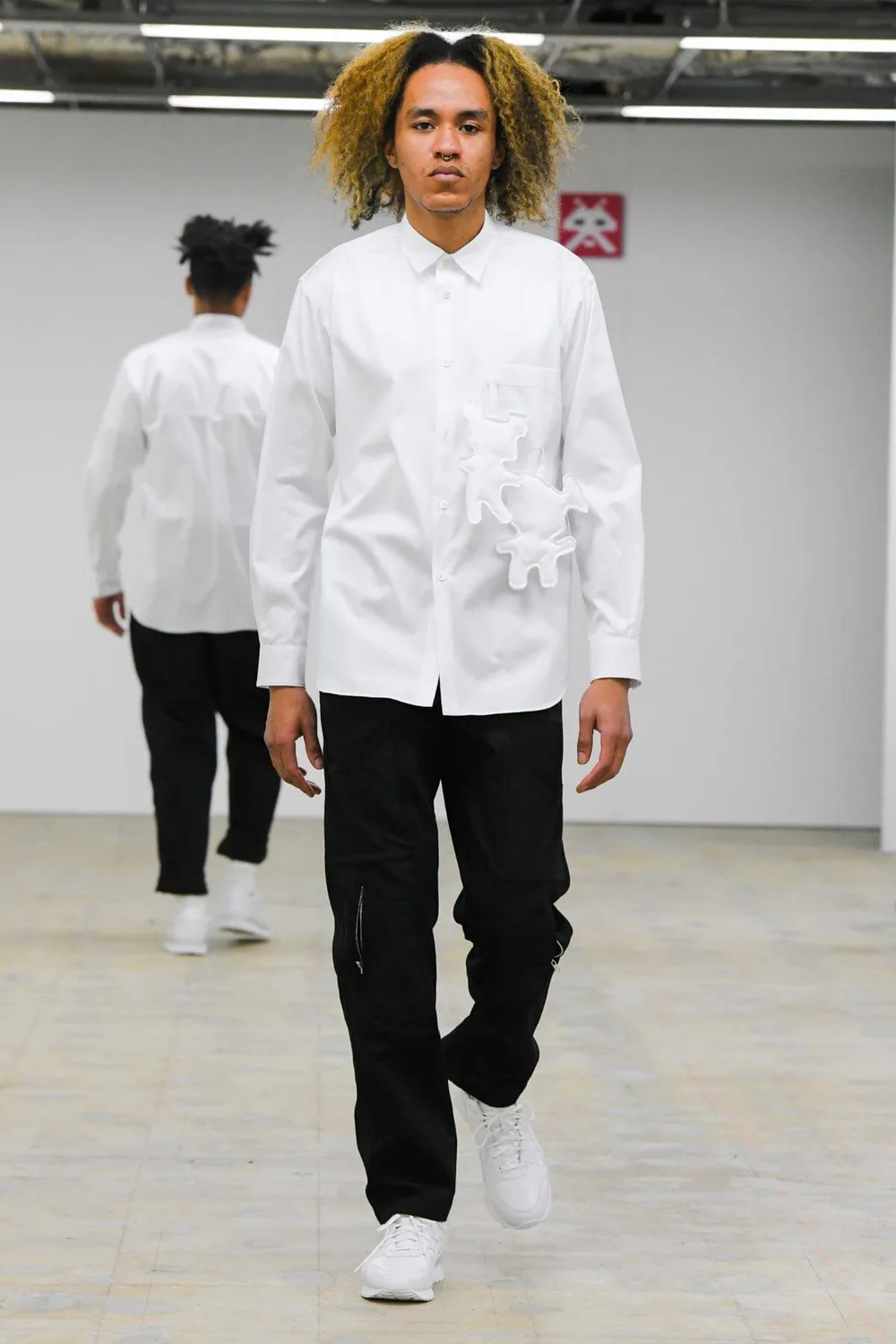 コムデギャルソンシャツ 2022年秋冬 LOOK 35