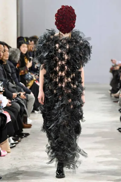 ノワールケイニノミヤ 2018秋冬 LOOK 30