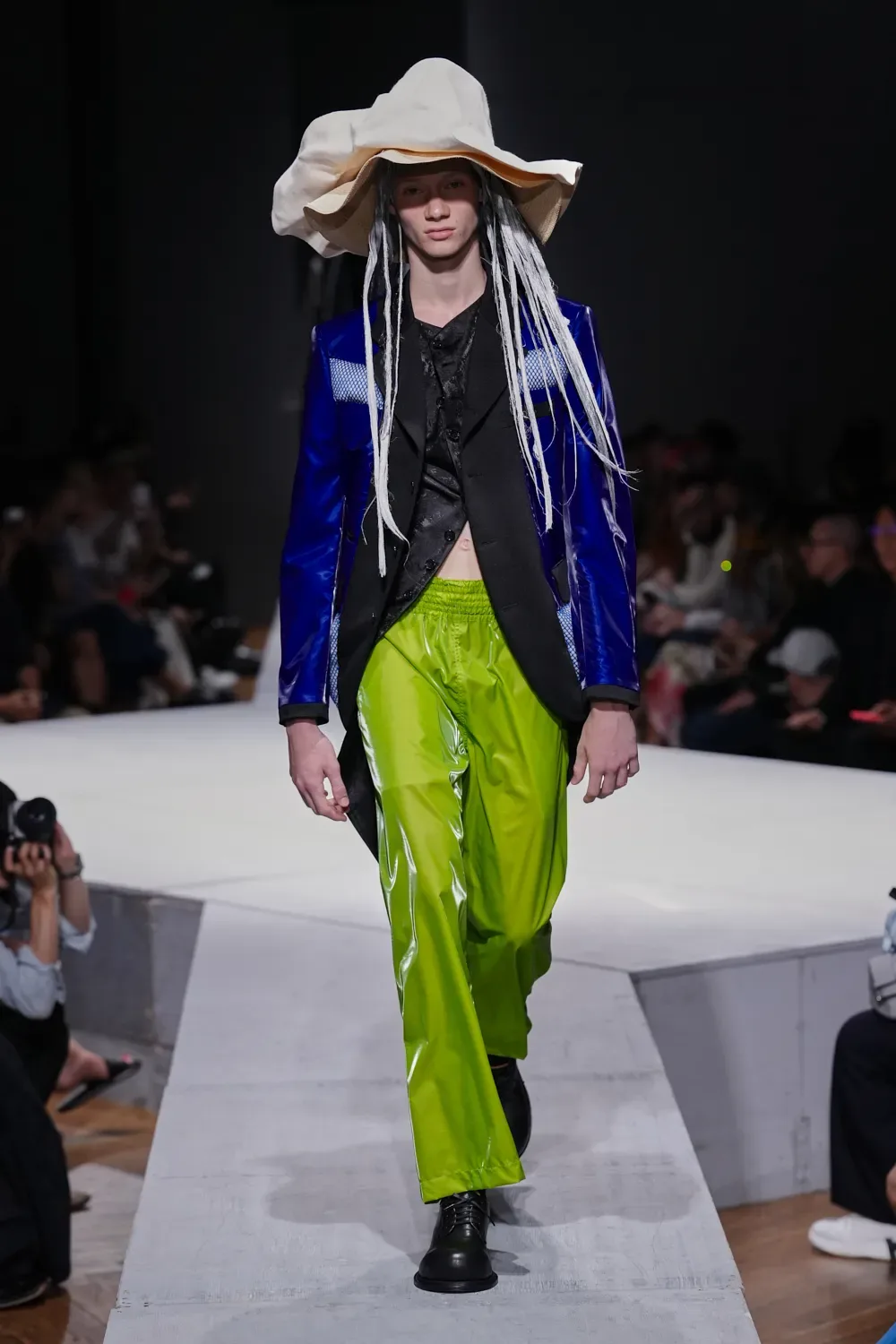コムデギャルソンオムプリュス 2027年春夏 LOOK 30