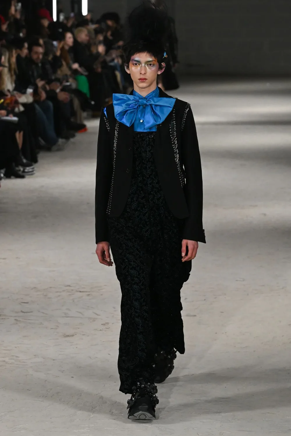 ノワールケイニノミヤ 2024年秋冬 LOOK 13
