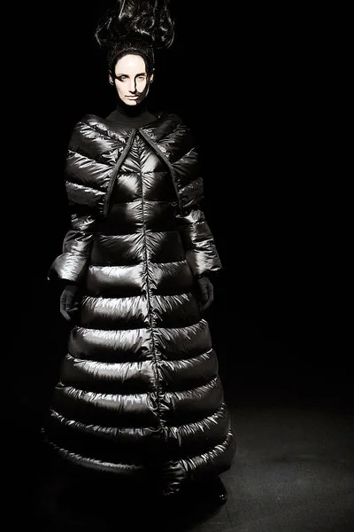 JUNYA WATANABE 2009 AWの同シーズン掲載写真。