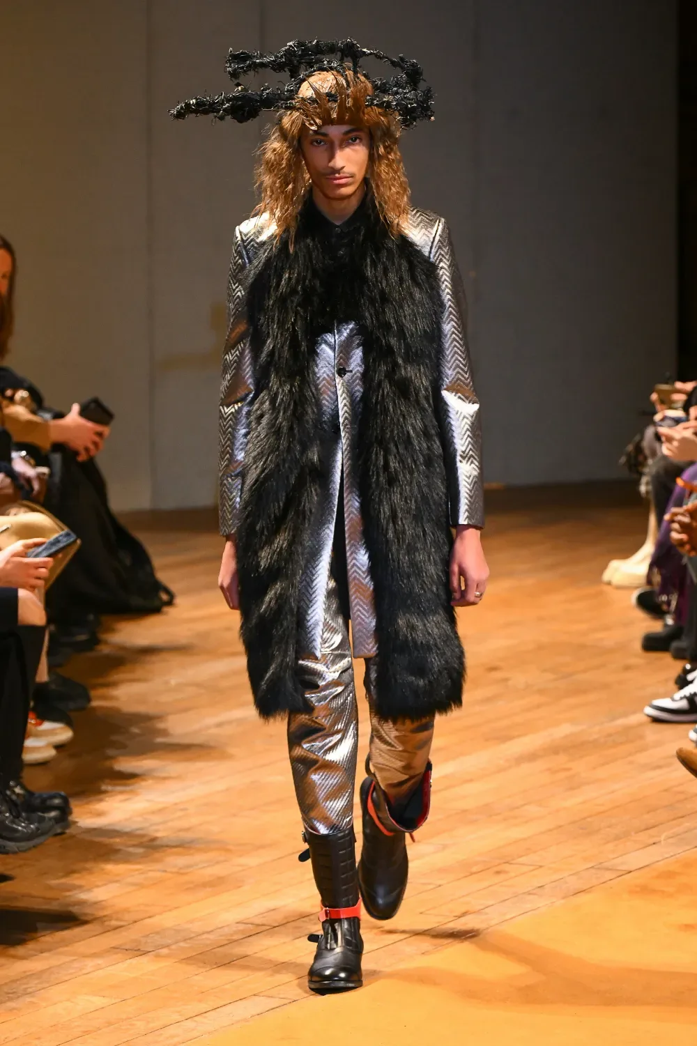 コムデギャルソンオムプリュス 2023年秋冬 LOOK 10