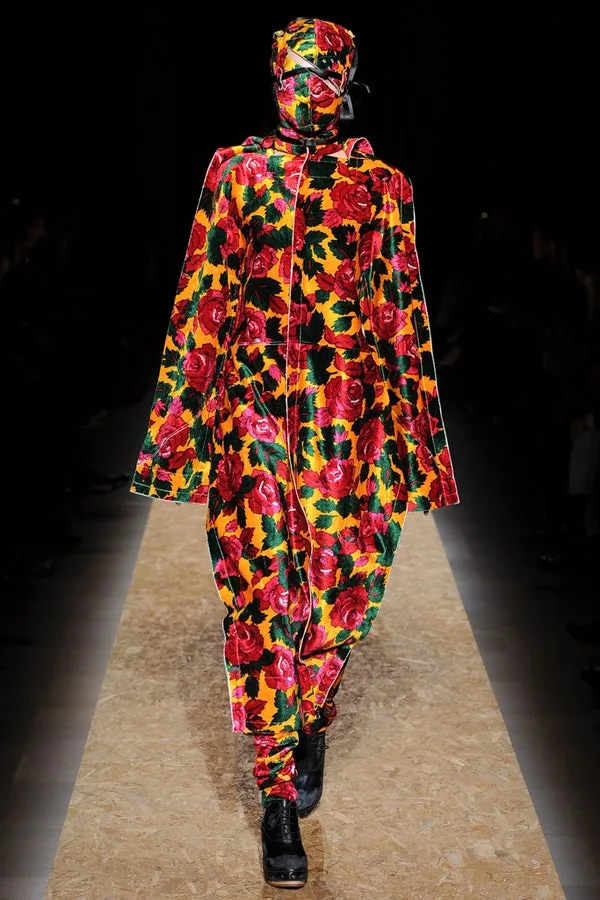 コムデギャルソン 2012秋冬 LOOK 19