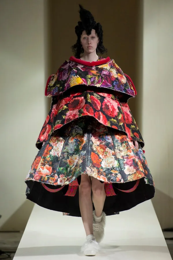 コムデギャルソン 2016秋冬 LOOK 16