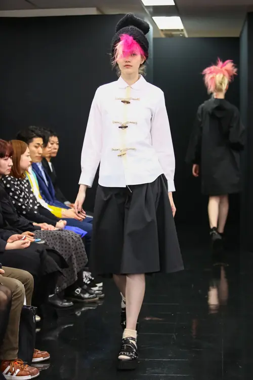 トリコ・コムデギャルソン 2013年秋冬 LOOK 13
