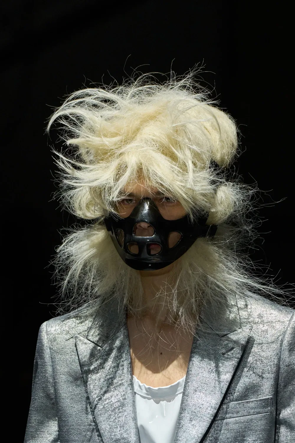 コムデギャルソンオムプリュス 2026年秋冬 LOOK 15 / VIEW 2