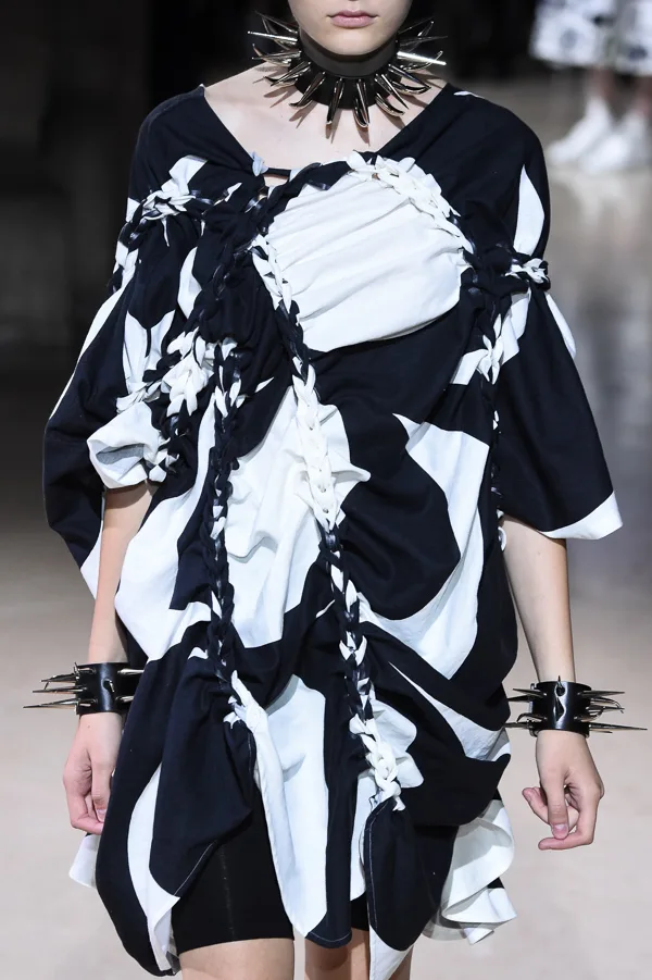 ジュンヤワタナベ 2018春夏 LOOK 20 / VIEW 2
