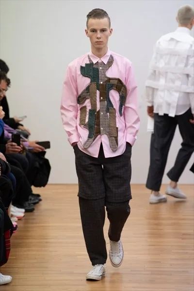 コムデギャルソンシャツ 2019秋冬 LOOK 4