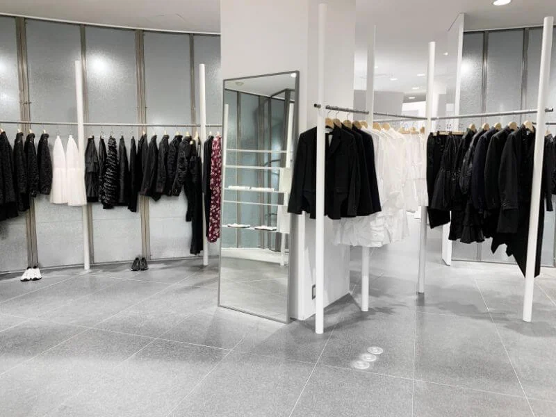 コムデギャルソン青山店（2022年春夏 3回目入荷） 2