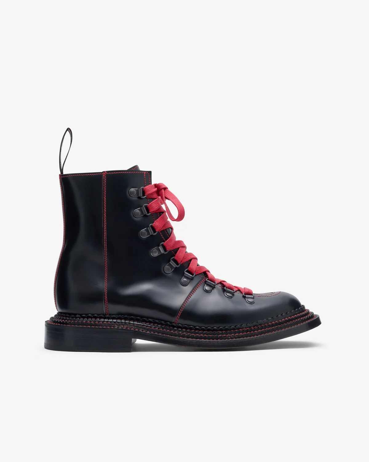 ナネット 黒×赤 212,300円