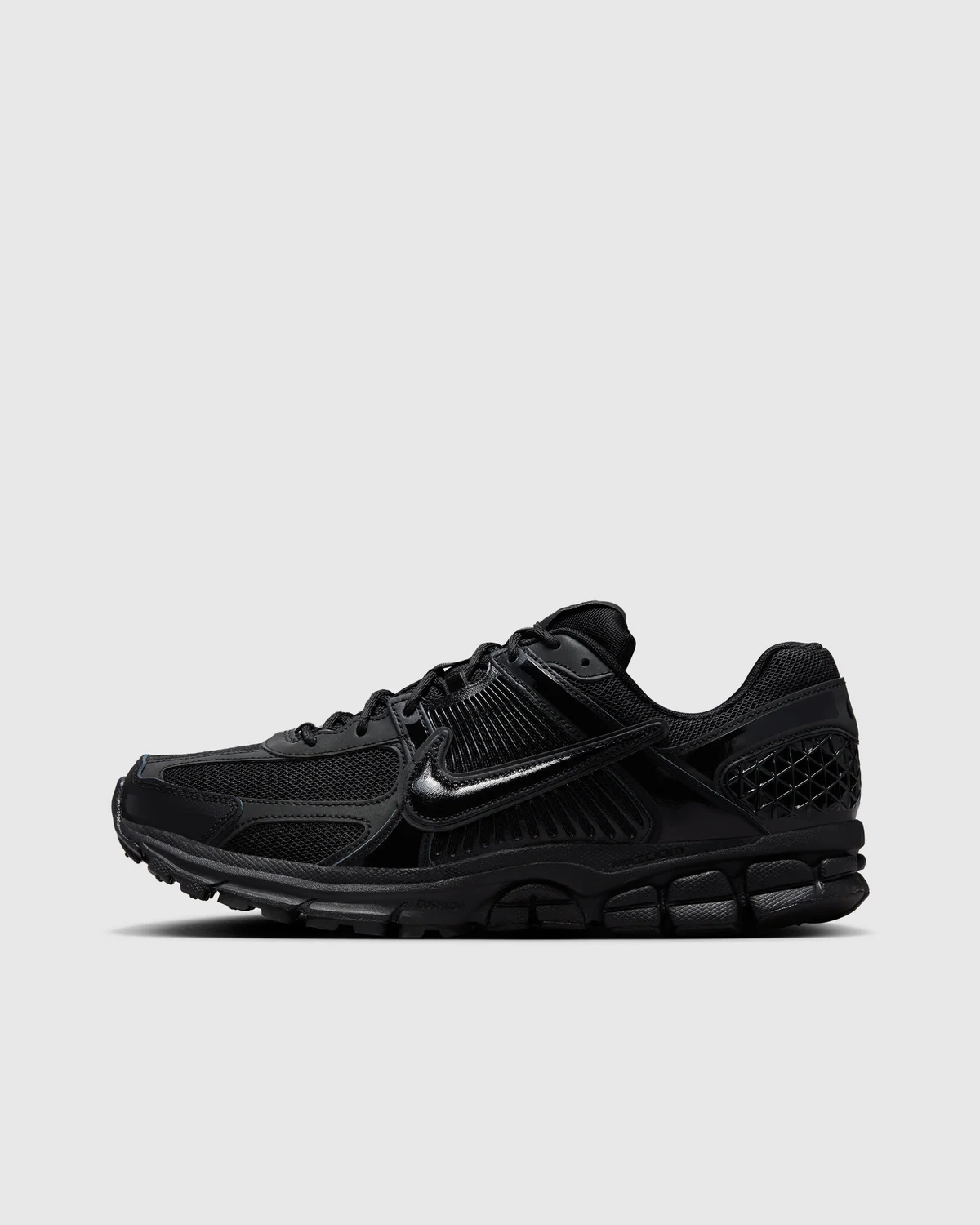 NIKE × DSM VOMERO 5 23,980円