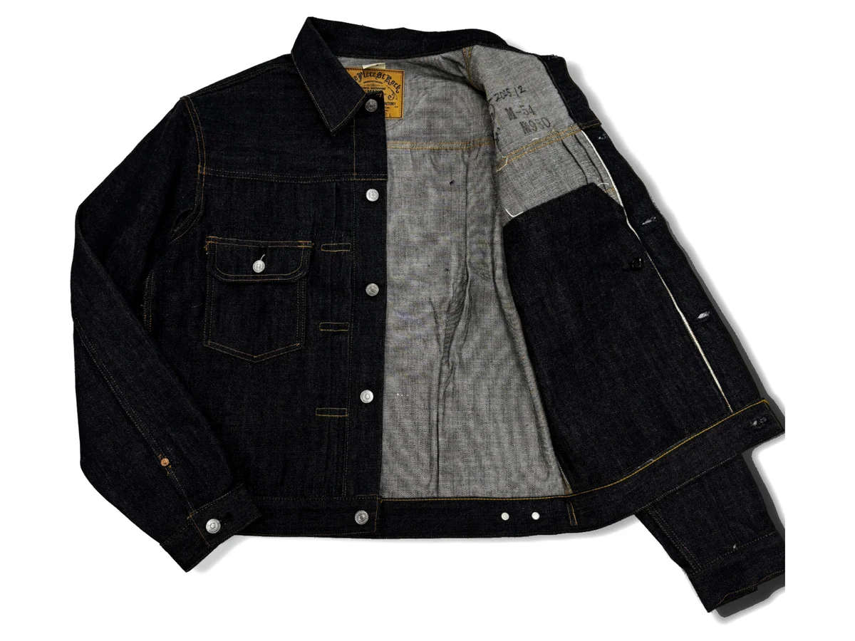 407 XXX inner pocket 132,000円（前を開けた状態）