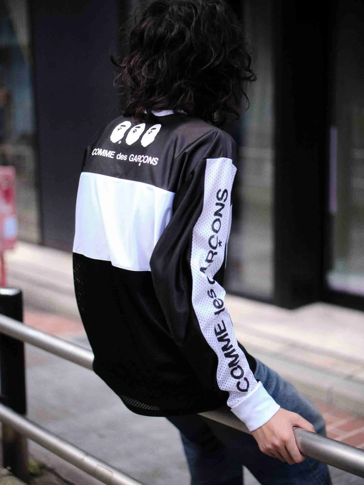 CDG OSAKA × BAPE® L/S TEE 背面 19,800円