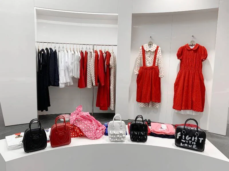 2021年秋冬 2回目入荷の店内 3