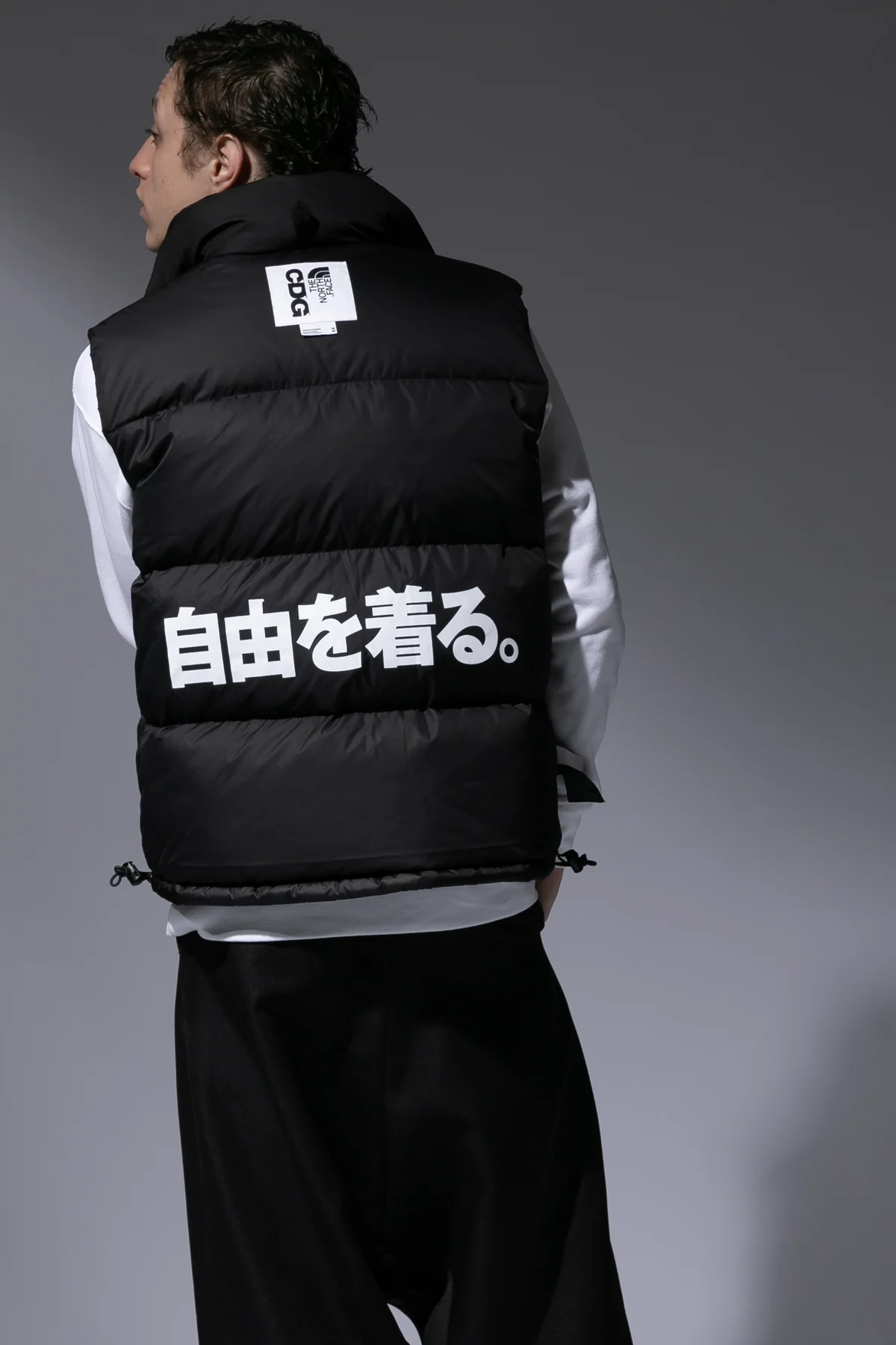 ヌプシベスト 64,900円（背面）