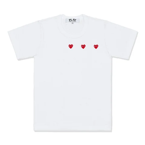 プレイ 半袖Tシャツ 小さい赤ハート3つ（ホワイト）