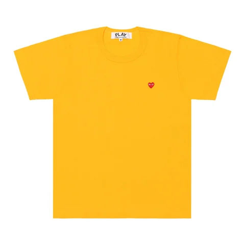 プレイ 半袖Tシャツ カラーTシャツ 小さい赤ハート（イエロー）