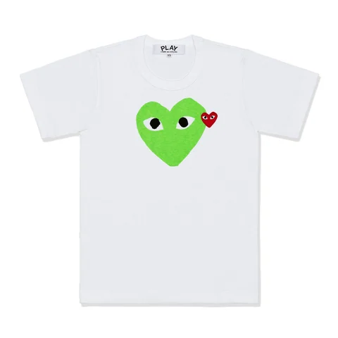 プレイ 半袖Tシャツ 色のついた大きなハート（グリーン）