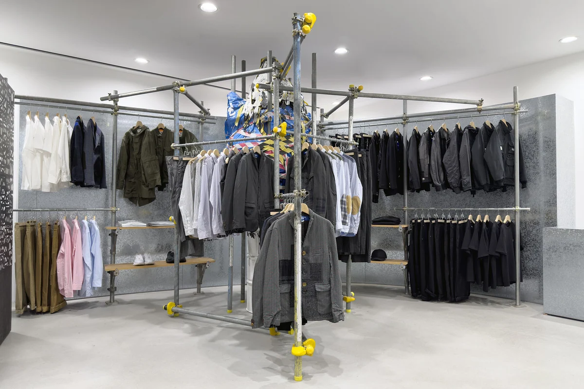 DOVER STREET MARKET GINZAのJUNYA WATANABE MANの売り場（2F）