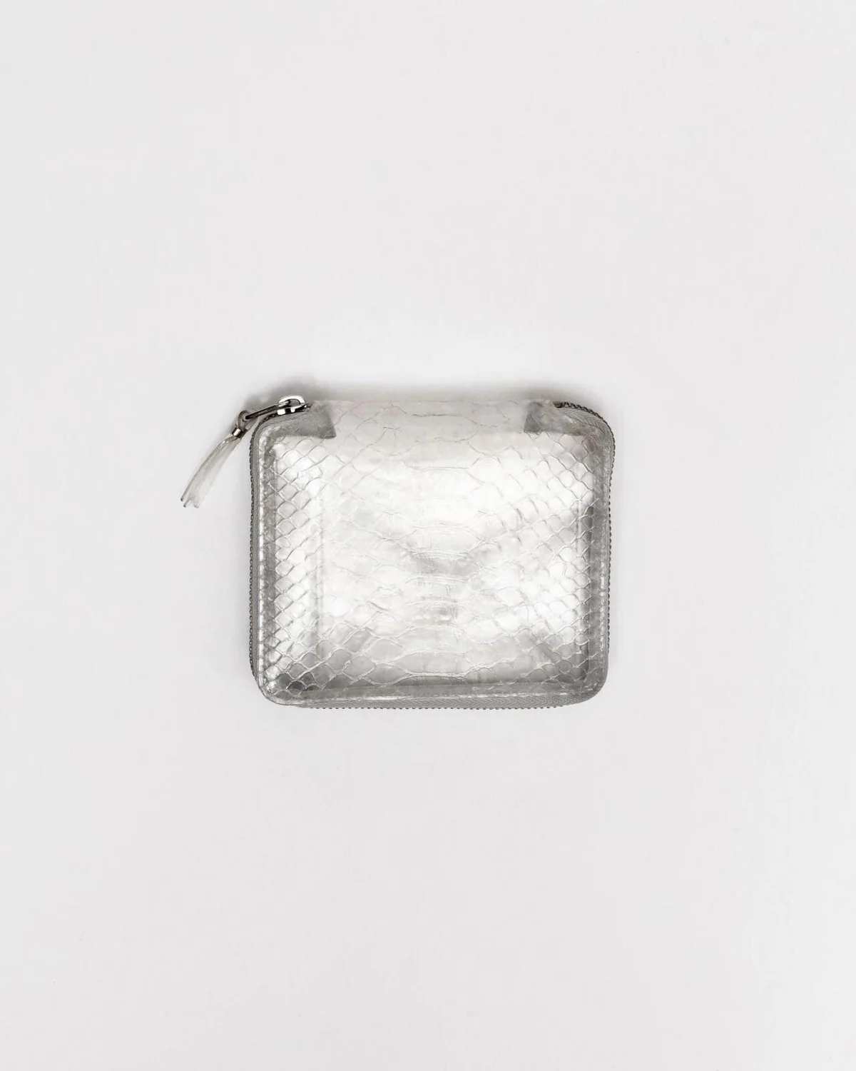 「二つ折りジップ」31,460円