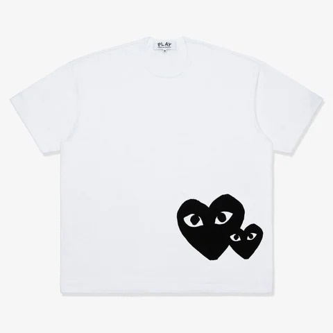 プレイ 半袖Tシャツ オーバーサイズ（裾に黒ハート2つ）（ホワイト）