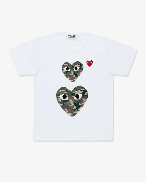 プレイ 半袖Tシャツ 迷彩のハート2つ（ホワイト）