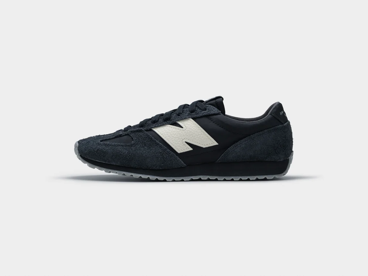 471（ブラック） 30,800円