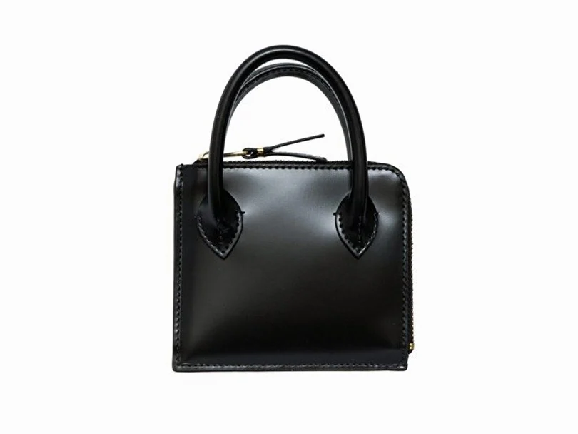 HANDLES L字型財布(10cm×11cm×1.5cm) 36,300円